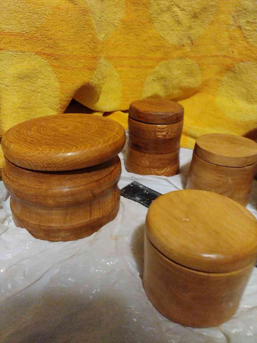 wood jars and boxes - Boise, Idaho - FleaMarketBay