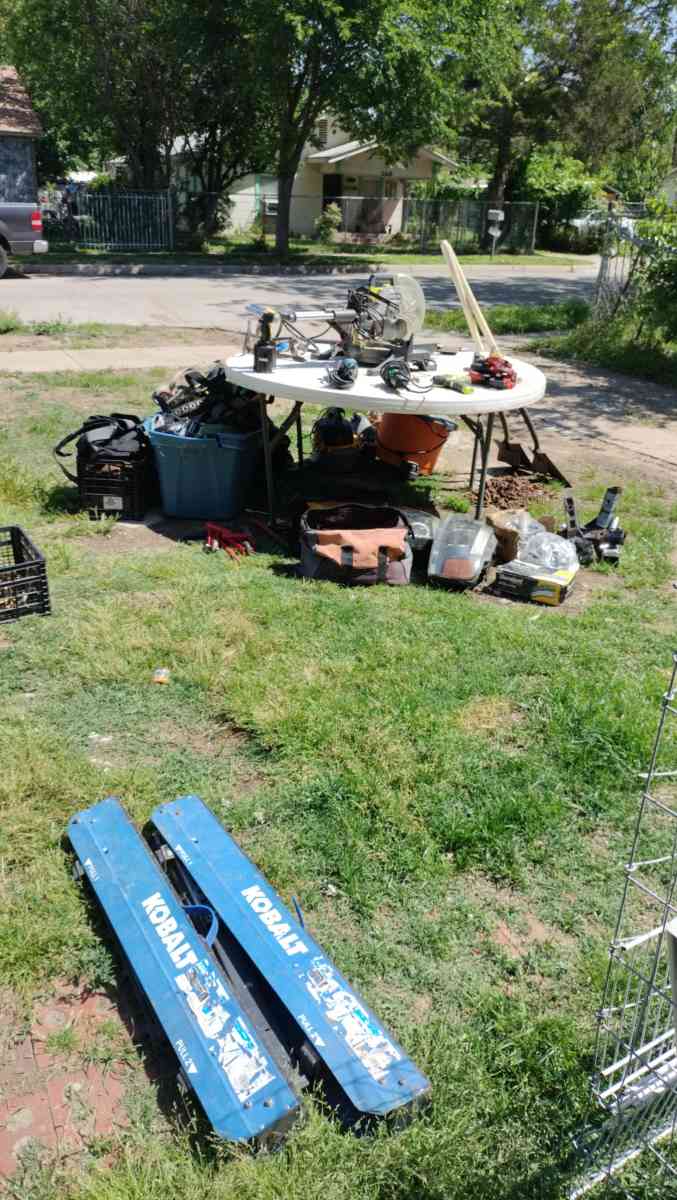 Roofing Equipment - Fort Worth, Texas