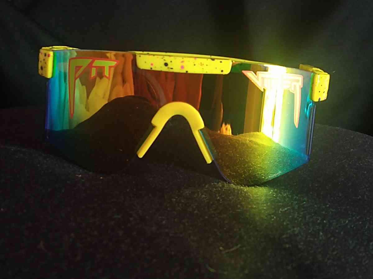 pit viper sunglasses - Rialto, California - FleaMarketBay