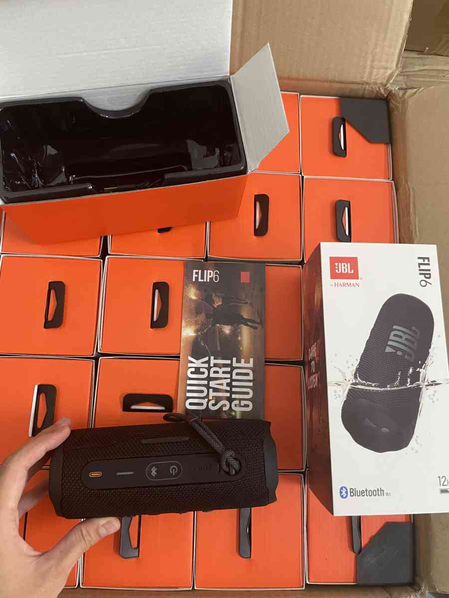 JBL Flip 6 Speaker - South Elgin, Illinois - FleaMarketBay