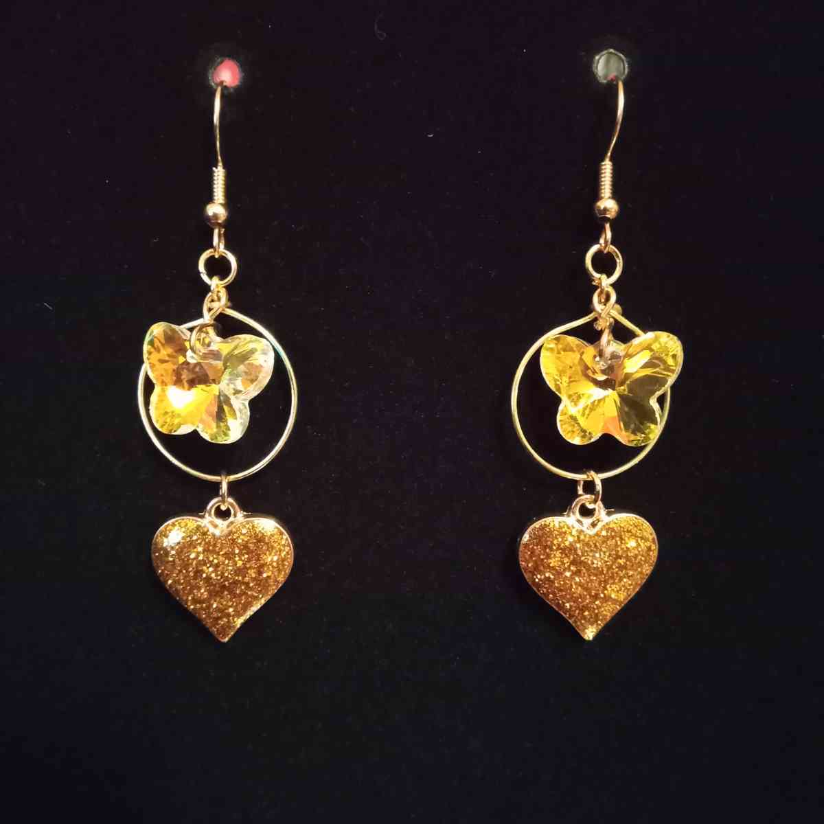 dangle earrings - Newark, Delaware - FleaMarketBay
