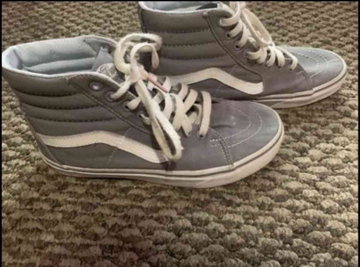 vans shoes - Roanoke, Virginia - FleaMarketBay