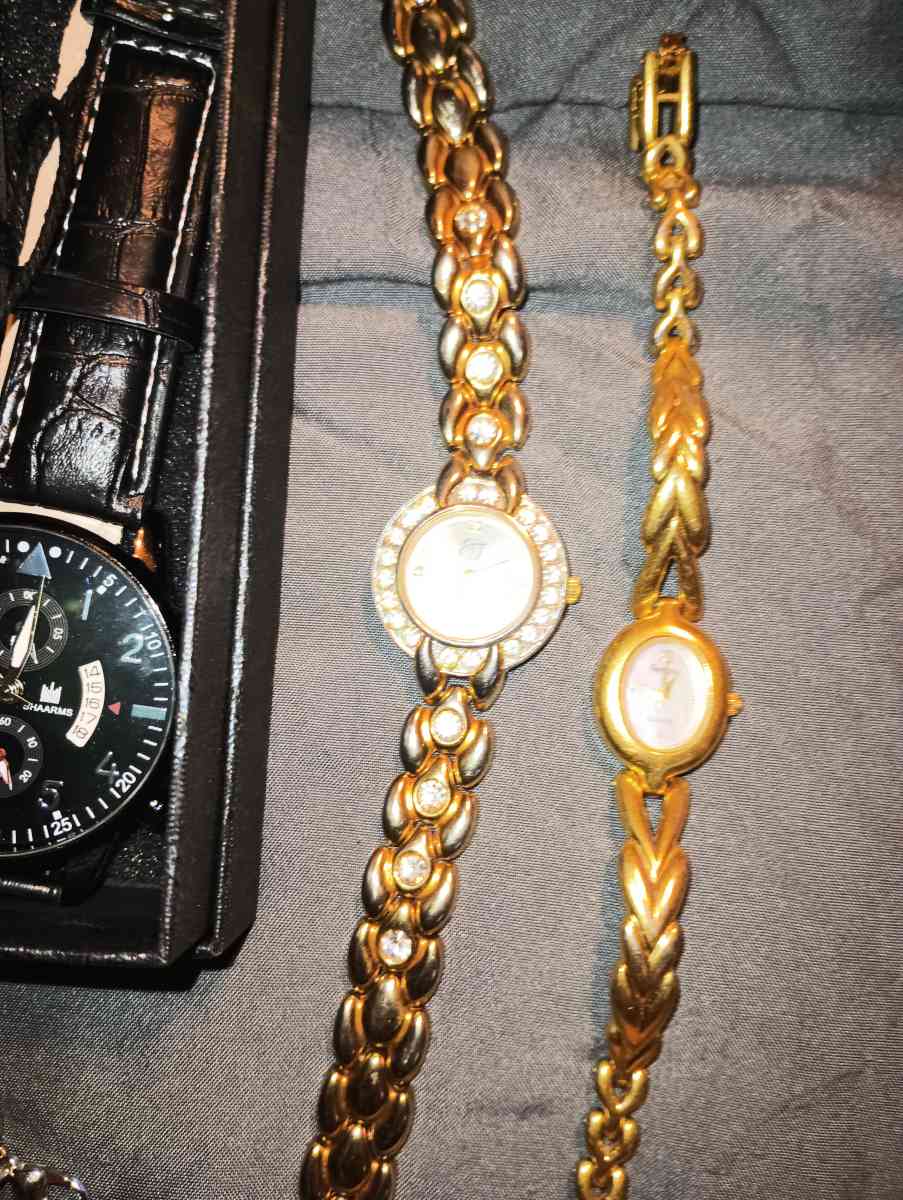 woman vintage watches - Denver, Colorado - FleaMarketBay