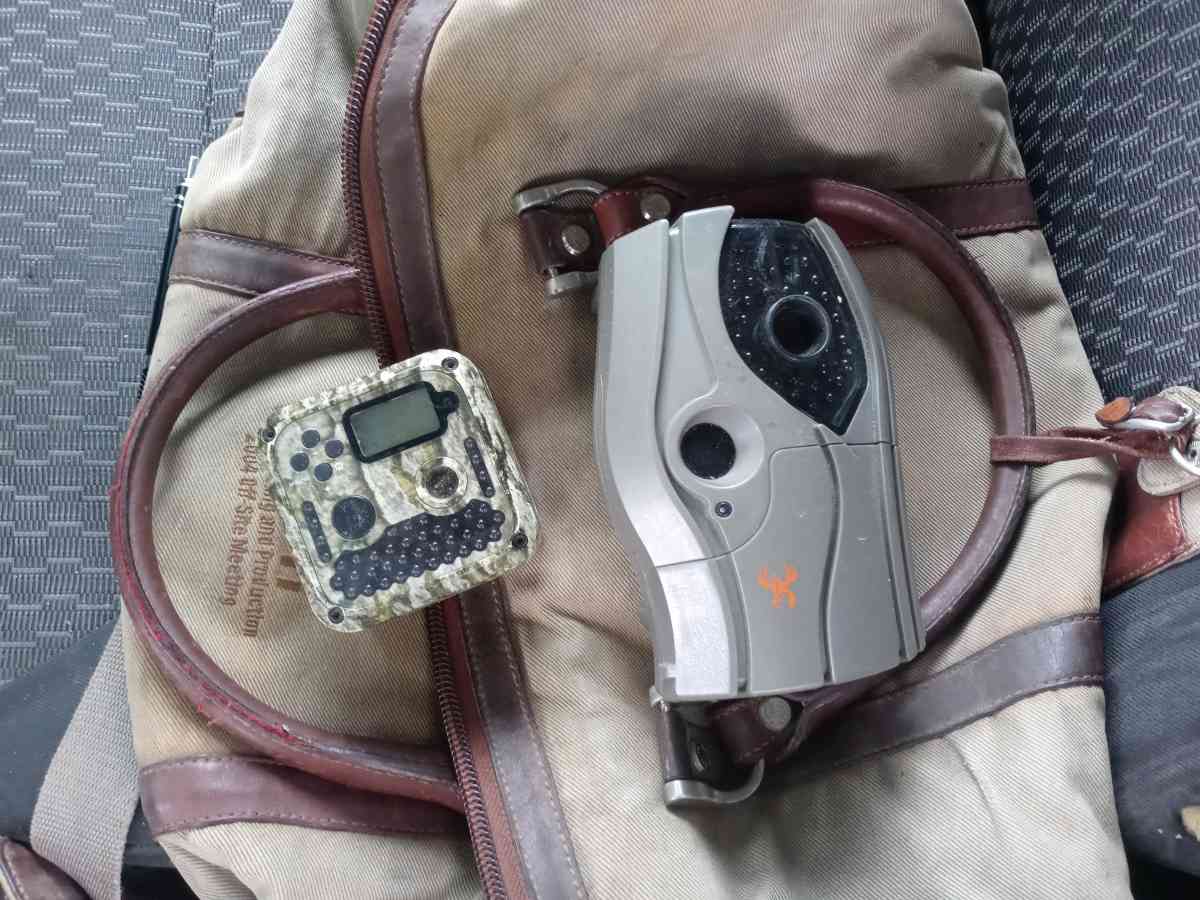 deer cameras game trail cameras - Fayetteville, North Carolina - FleaMarketBay