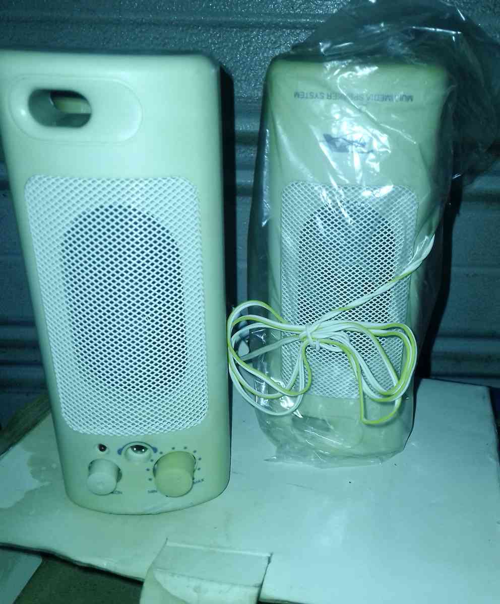 Computer Speakers - Gaston, South Carolina