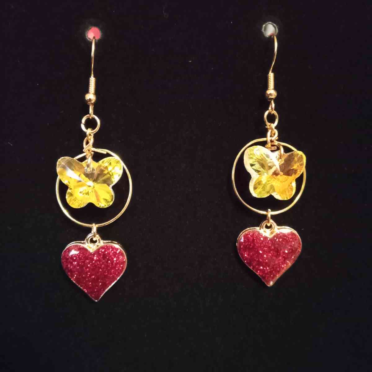 dangle earrings - Newark, Delaware - FleaMarketBay
