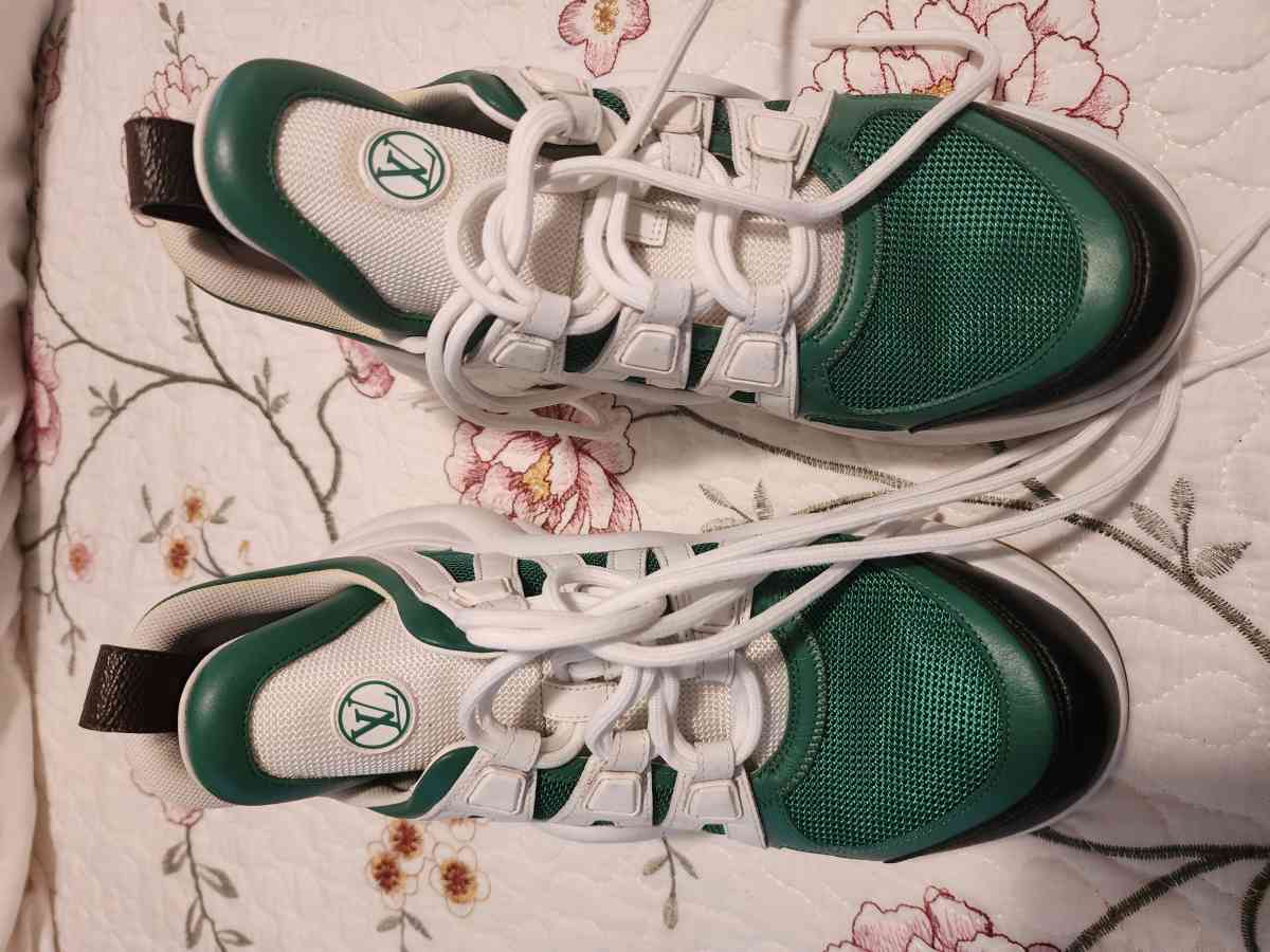 Louis Vuitton woman shoes - Miami, Florida