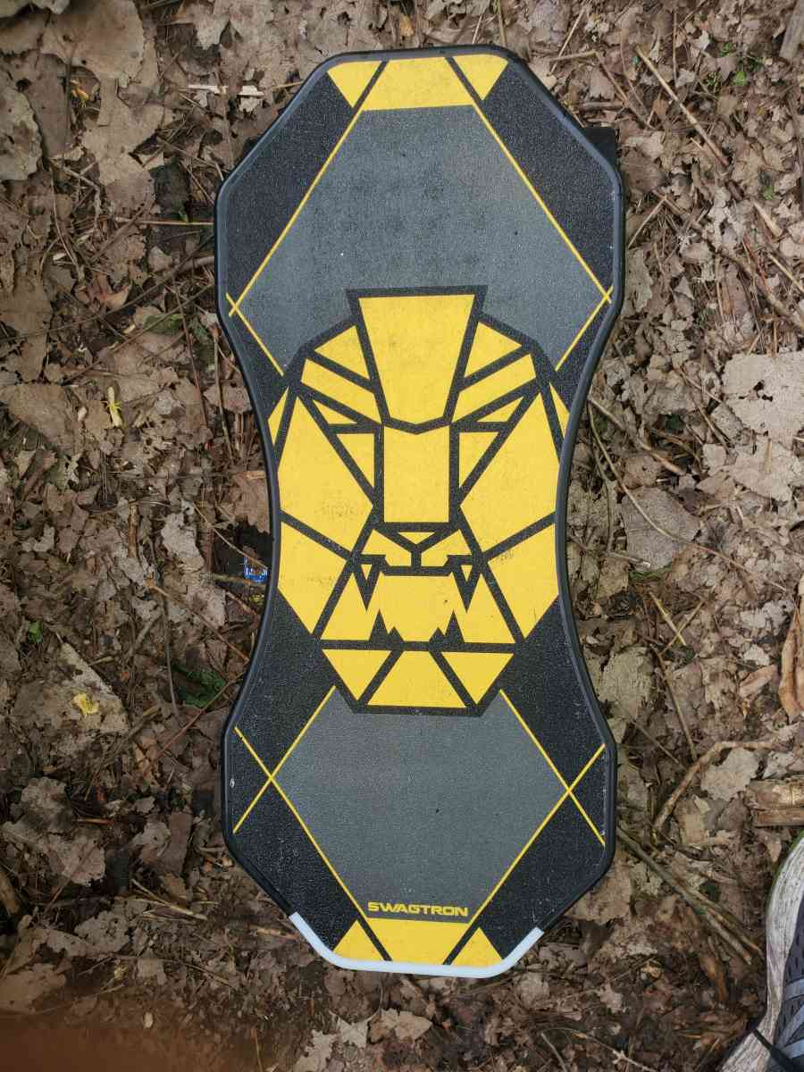 Swagtron Electric Skateboard - Indianapolis, Indiana