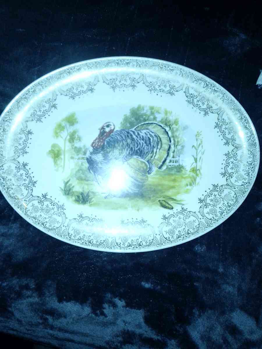 A Thanksgiving platter with a Turkey on it - Gaston, South Carolina - FleaMarketBay