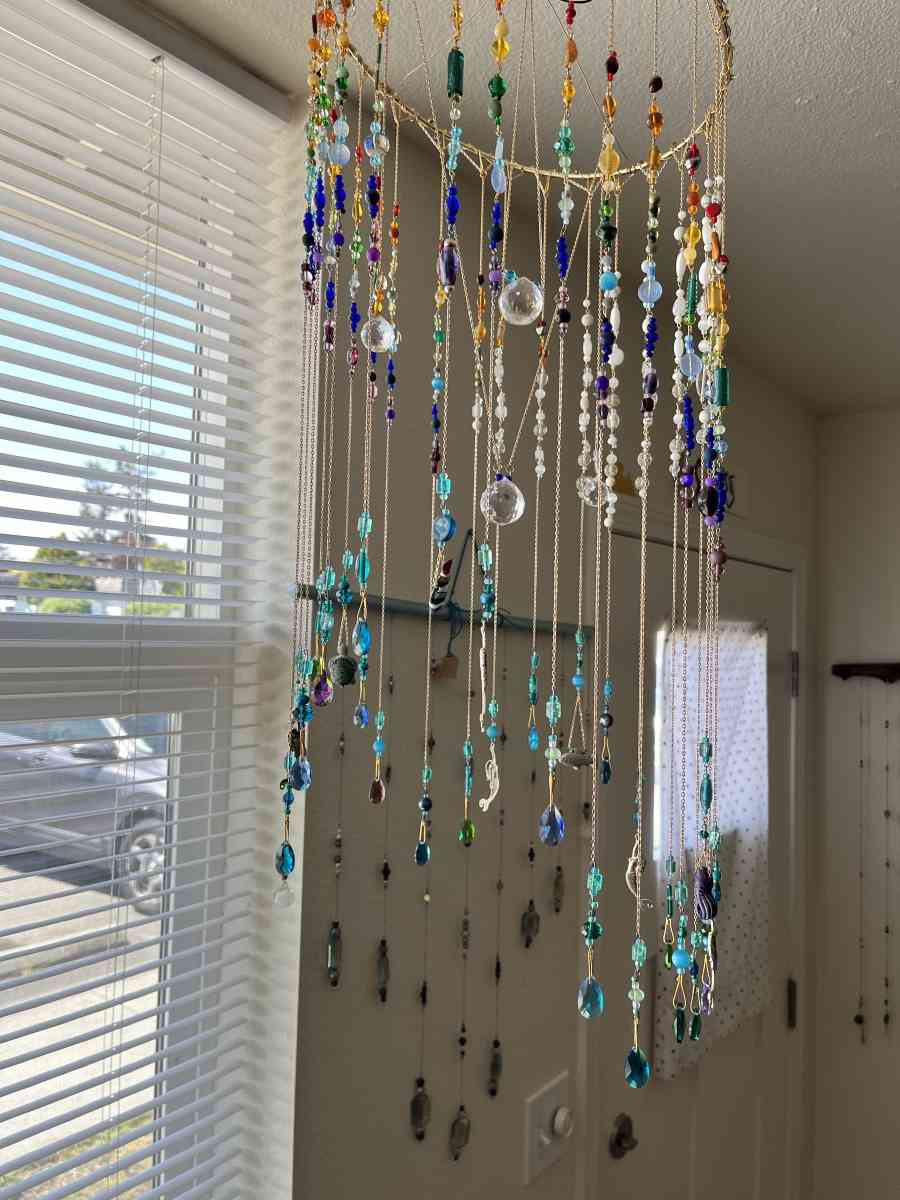 suncatchers and wall hangings crystal and glass beads - Fortuna, California - FleaMarketBay