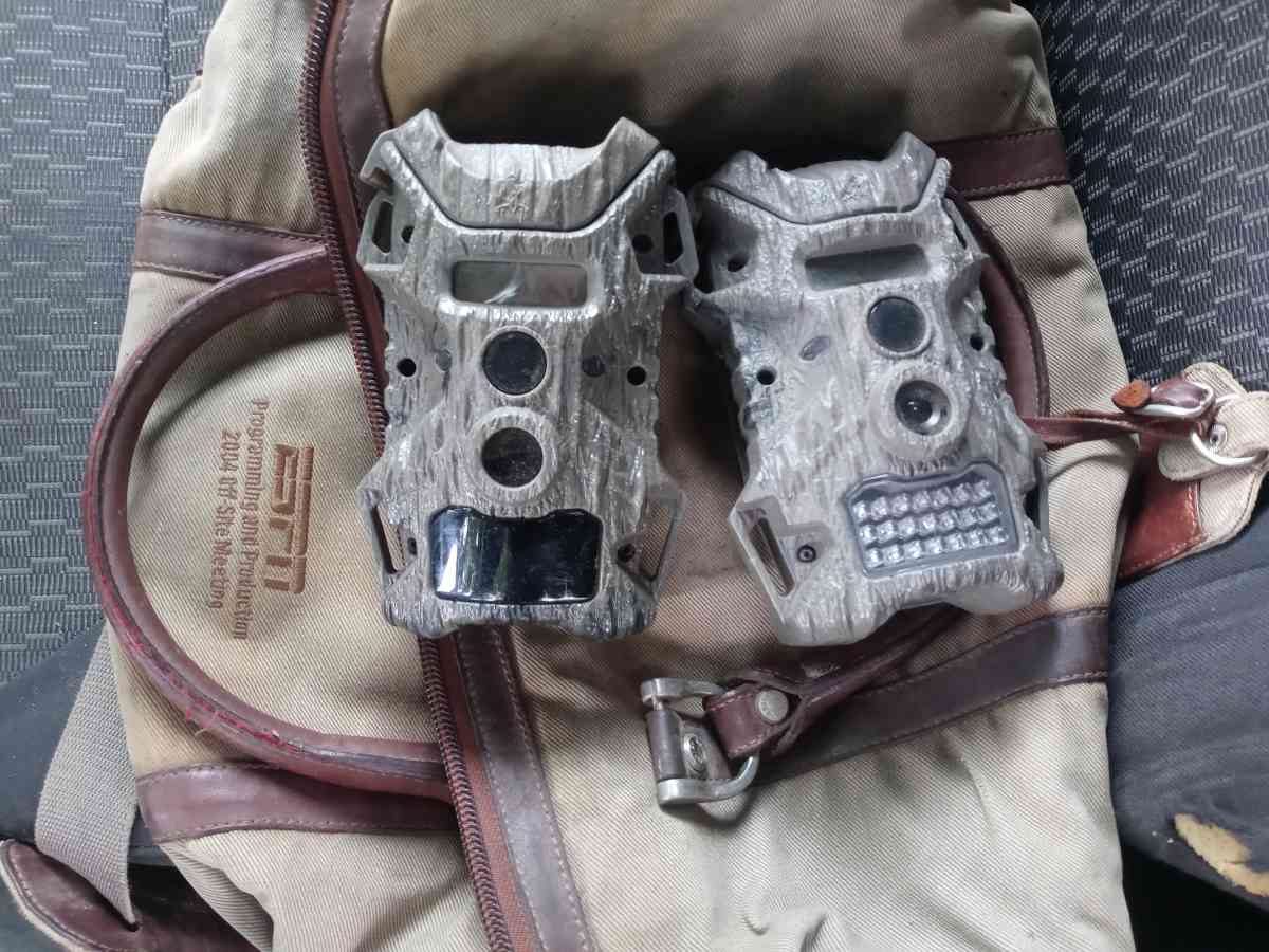 deer cameras game trail cameras - Fayetteville, North Carolina