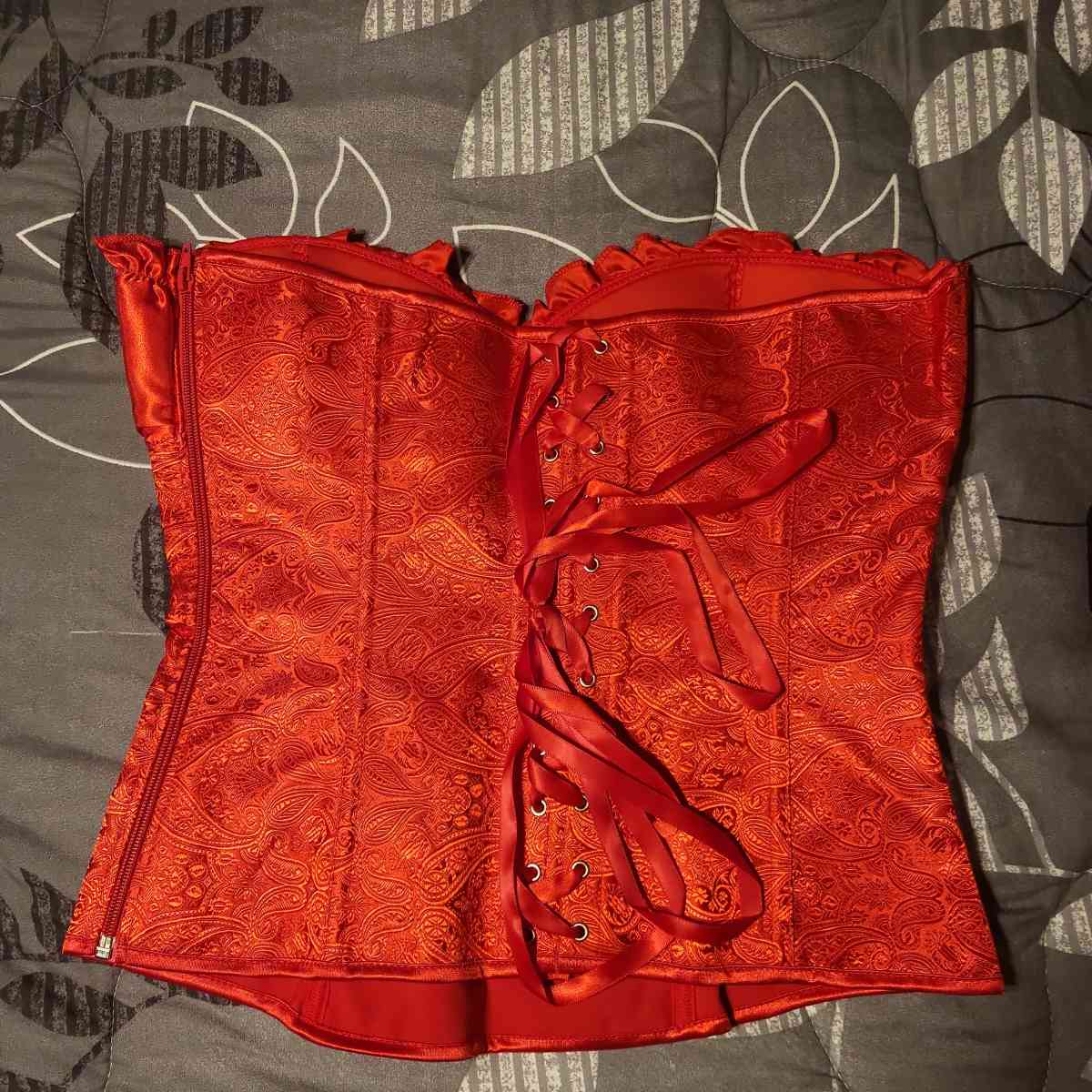 red corset xl NEW - Snellville, Georgia