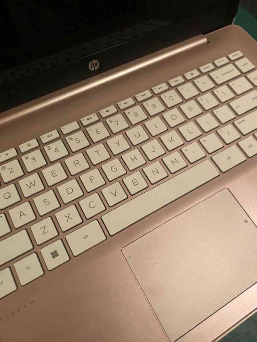 Laptop - Clovis, California - FleaMarketBay