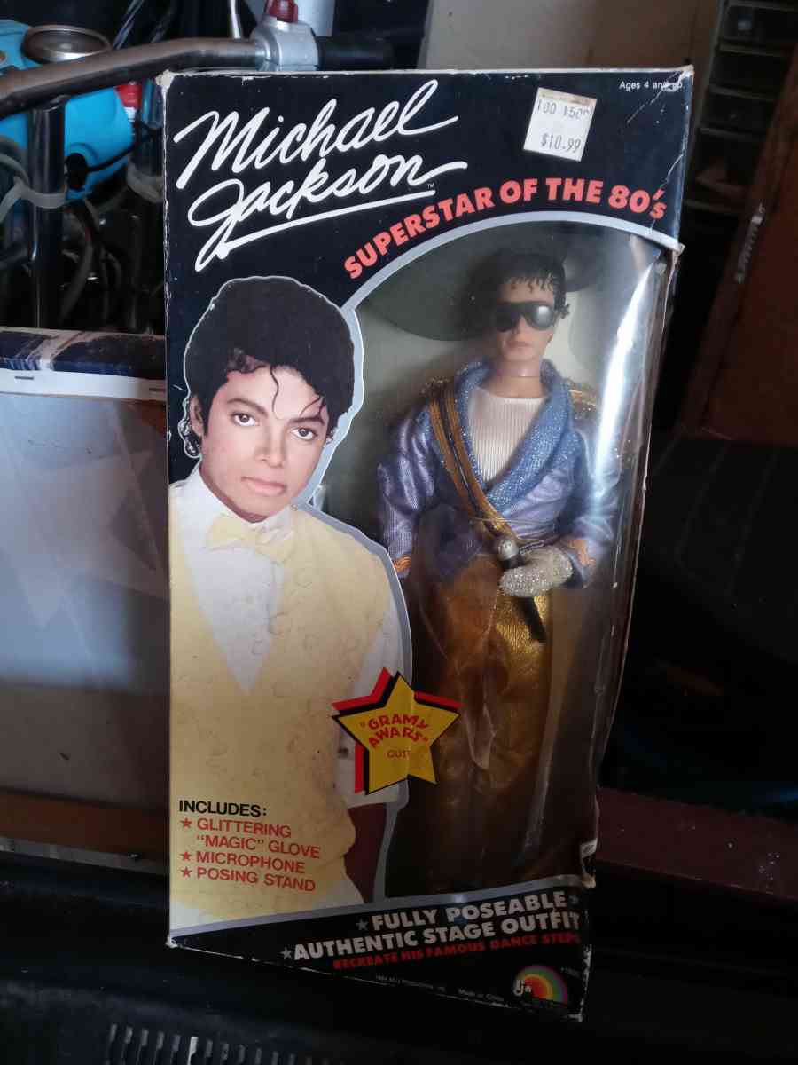 mikeal jackson doll in box - Dallas, Texas