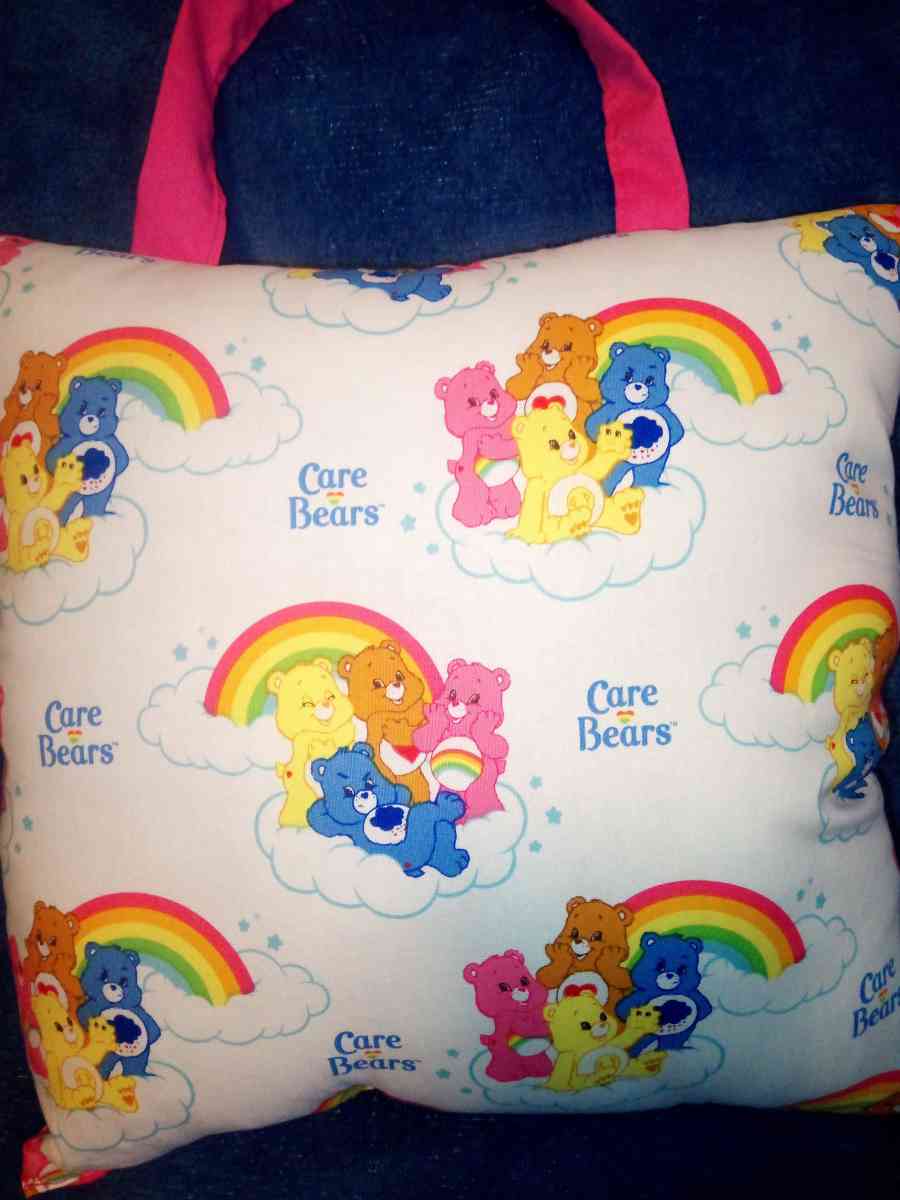 travel pillow carebears - Columbus, Mississippi - FleaMarketBay