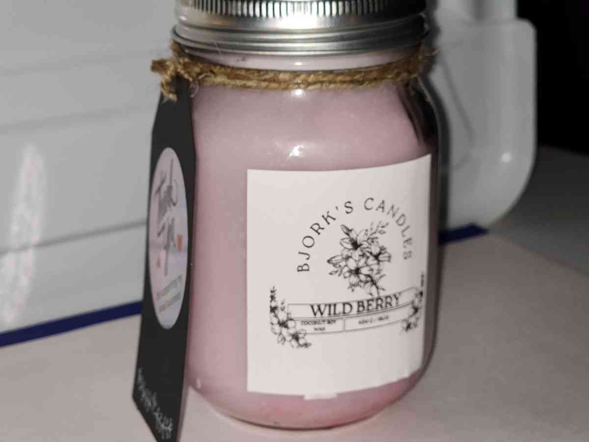 Handmade 16 oz Mason Jar Candle - Valdese, North Carolina - FleaMarketBay