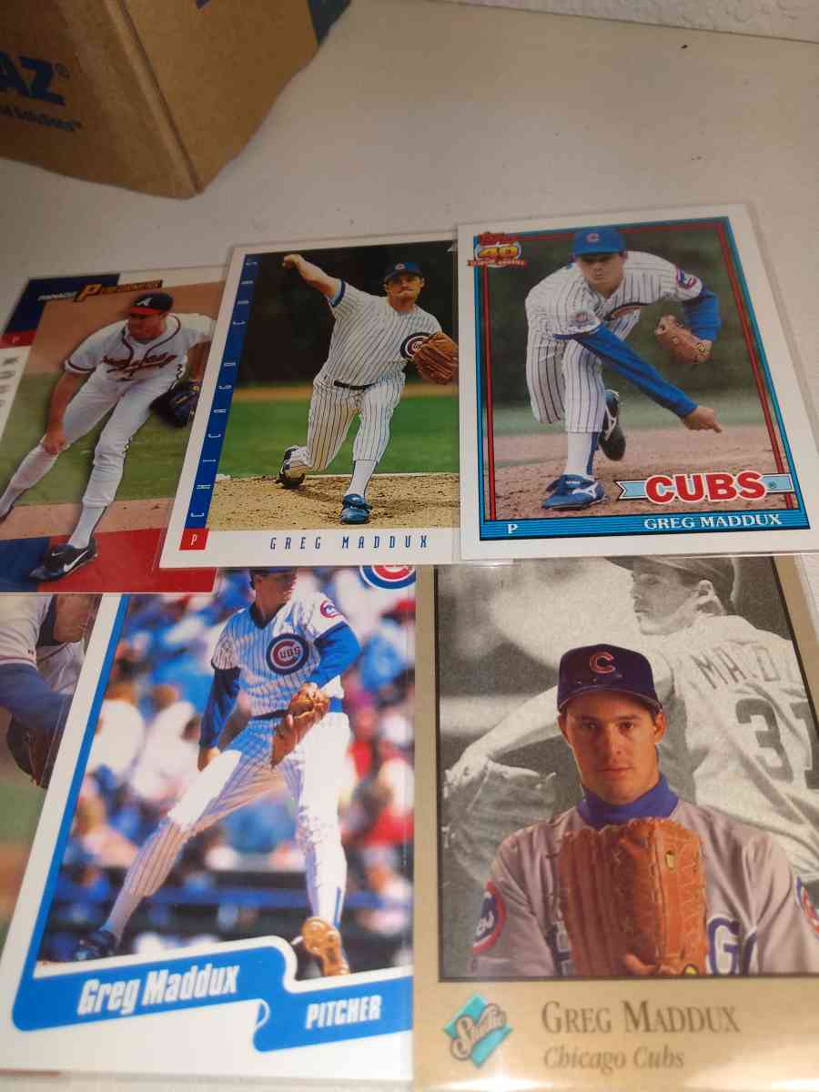 six card lot Greg maddux - Alicia, Arkansas - FleaMarketBay