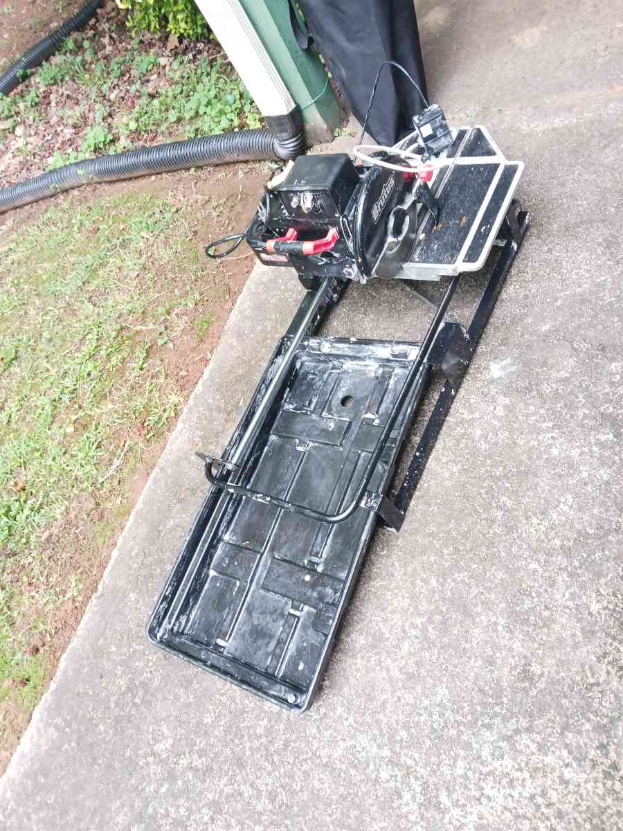 tile and wood saw with table - Jonesboro, Georgia - FleaMarketBay