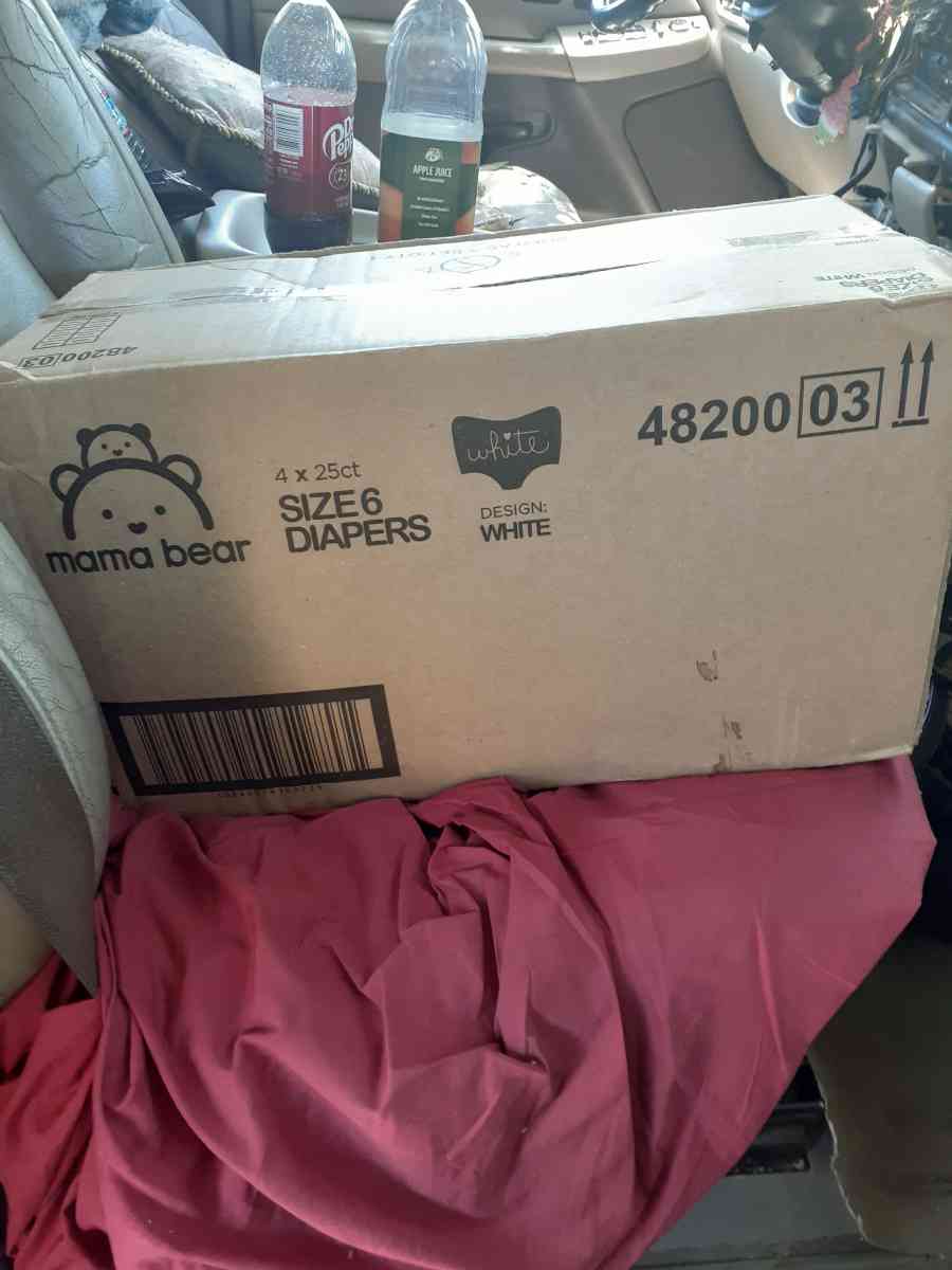 diapers - Sacramento, California - FleaMarketBay