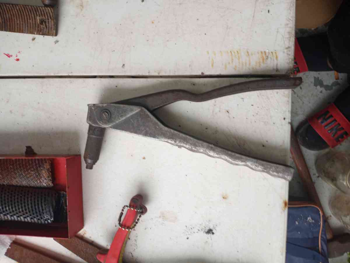 vintage tools - High Point, North Carolina - FleaMarketBay