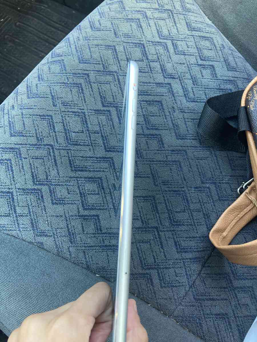 iPad mini 2 - Harrisburg, North Carolina - FleaMarketBay