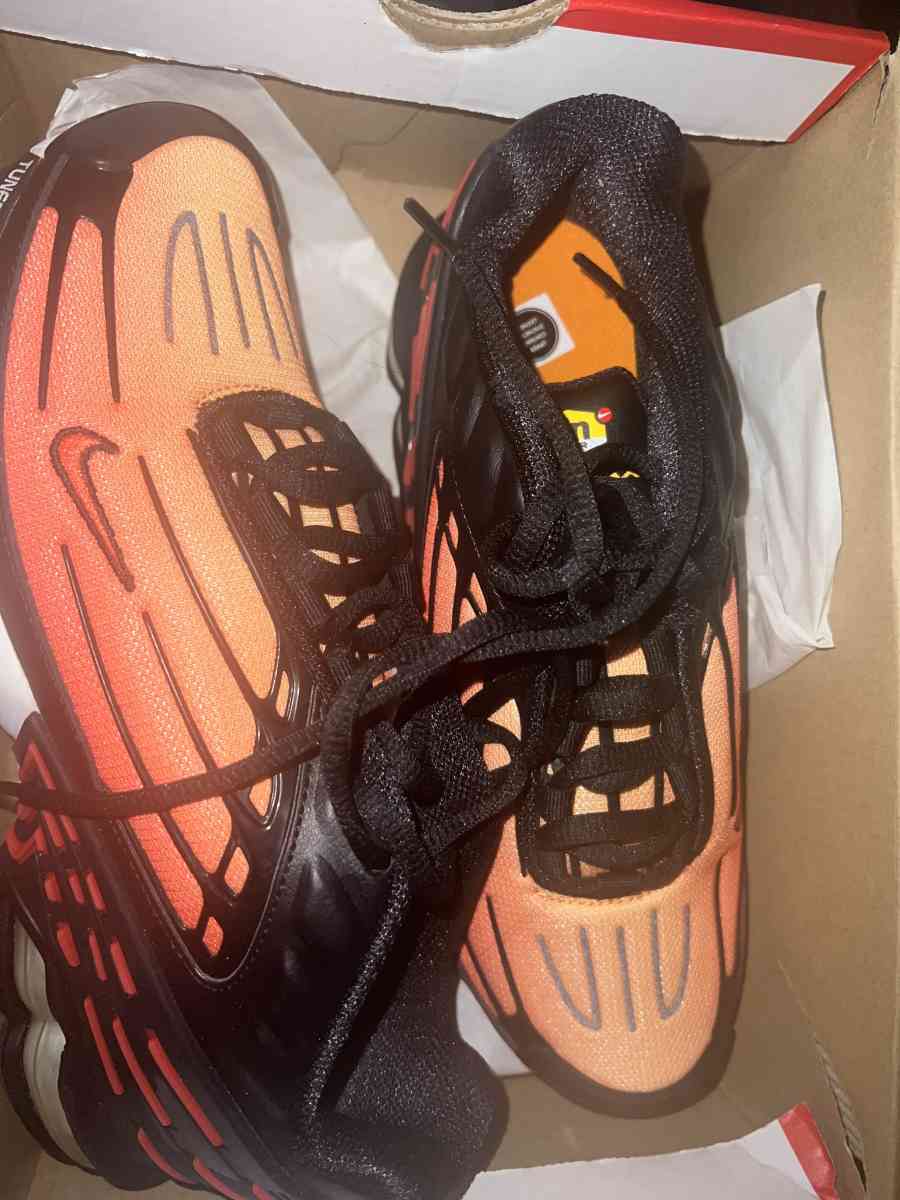 NIKE AIR MAX PLUS III - Deerfield Beach, Florida