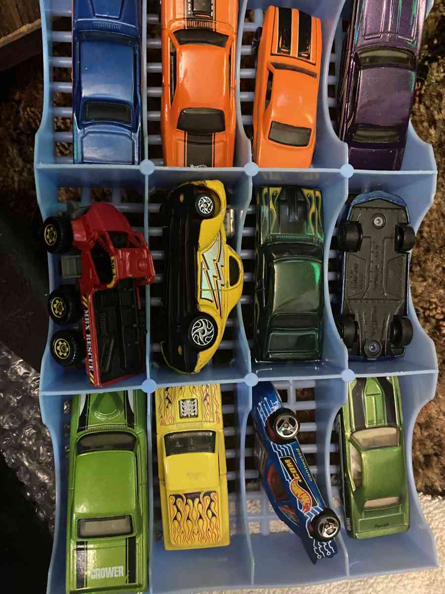 hot wheels - Asotin, Washington - FleaMarketBay