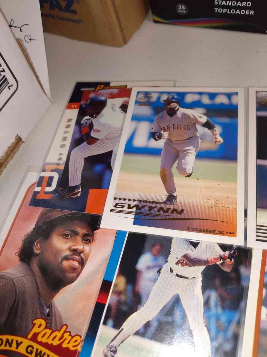 six card lot Tony gwynn Hall of famer - Alicia, Arkansas - FleaMarketBay
