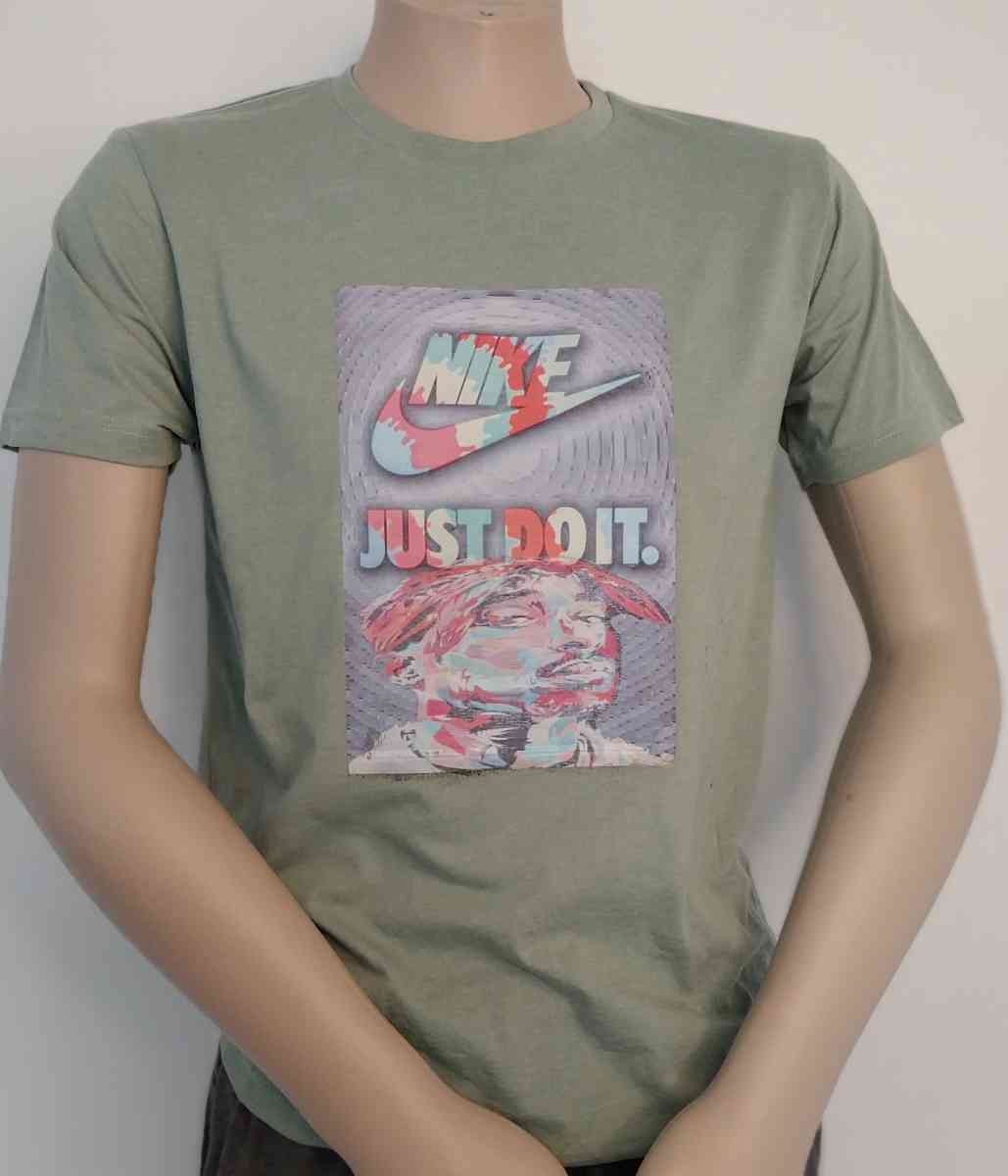 Custom designed Tupac Graphic tshirt - Las Vegas, Nevada - FleaMarketBay