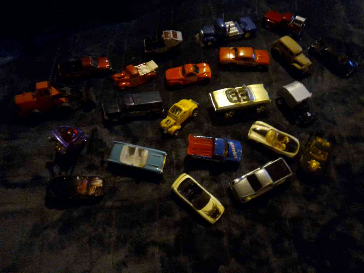 Nice variety of cars - Gaston, South Carolina