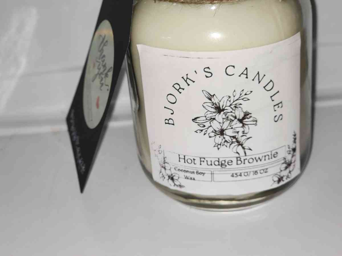 Handmade 16 oz mason jar candle - Valdese, North Carolina - FleaMarketBay