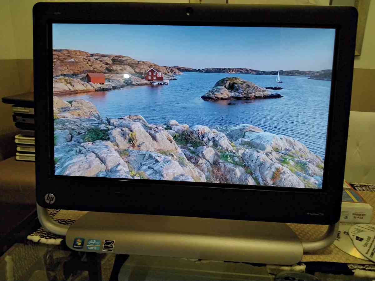 HP PAVILLION ALL IN ONE DESKTOP - Griffin, Georgia