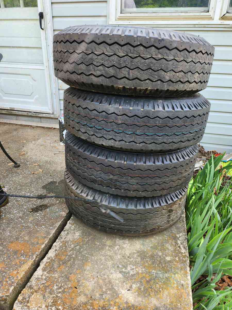 4 rv tires - Shenandoah, Virginia - FleaMarketBay