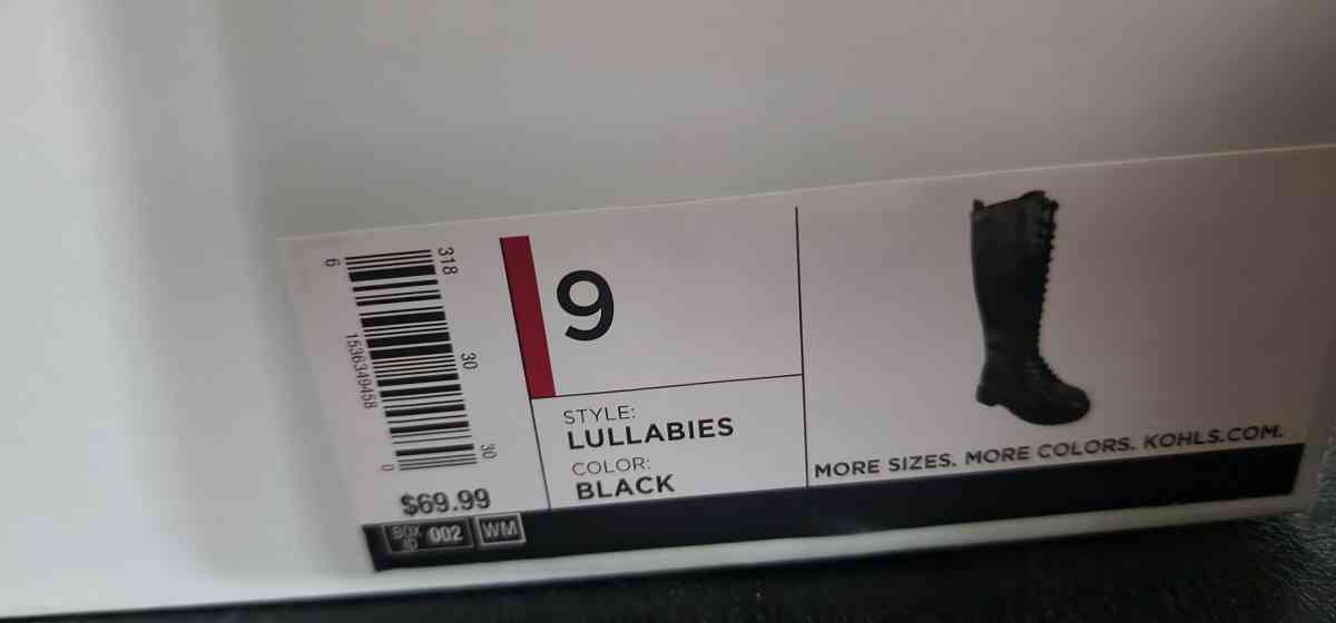 Black Tall Boots Size 9 - Poughkeepsie, New York - FleaMarketBay