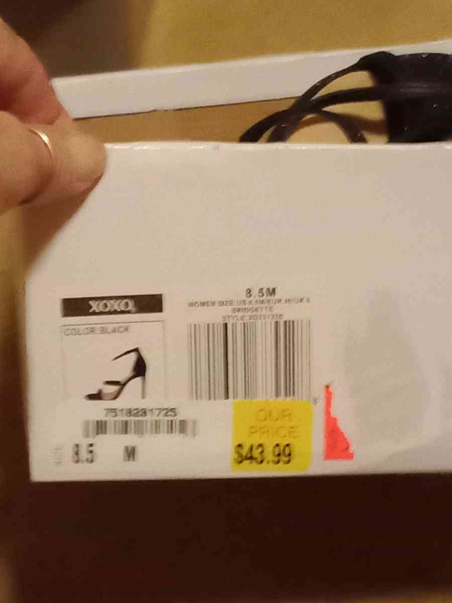 ladies heels - Ahoskie, North Carolina - FleaMarketBay