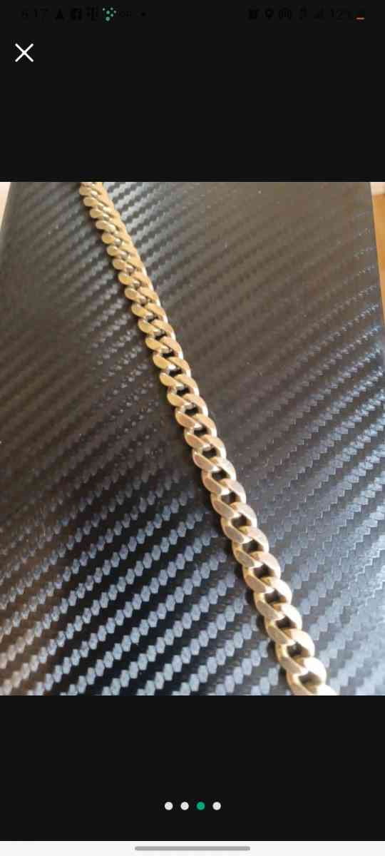 Gold bracelet - Chicago, Illinois - FleaMarketBay