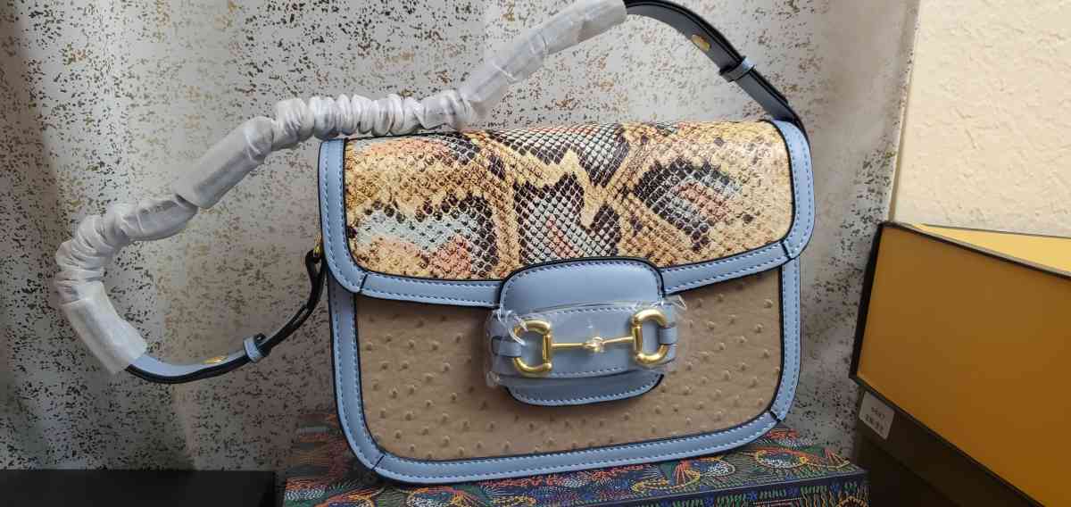 GG blue shoulder bag - Mission Viejo, California