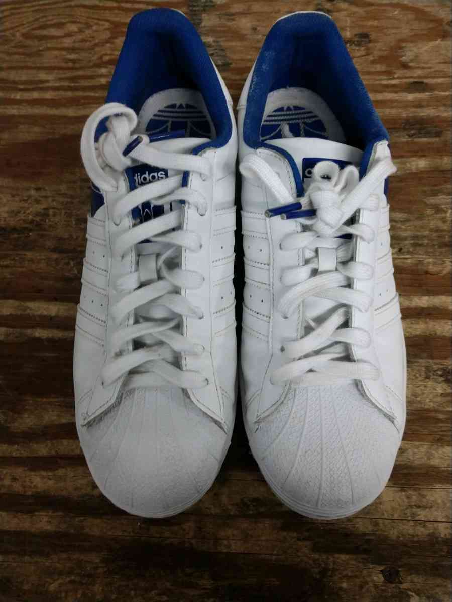 Cloud white royal blue adidas - Des Moines, Iowa