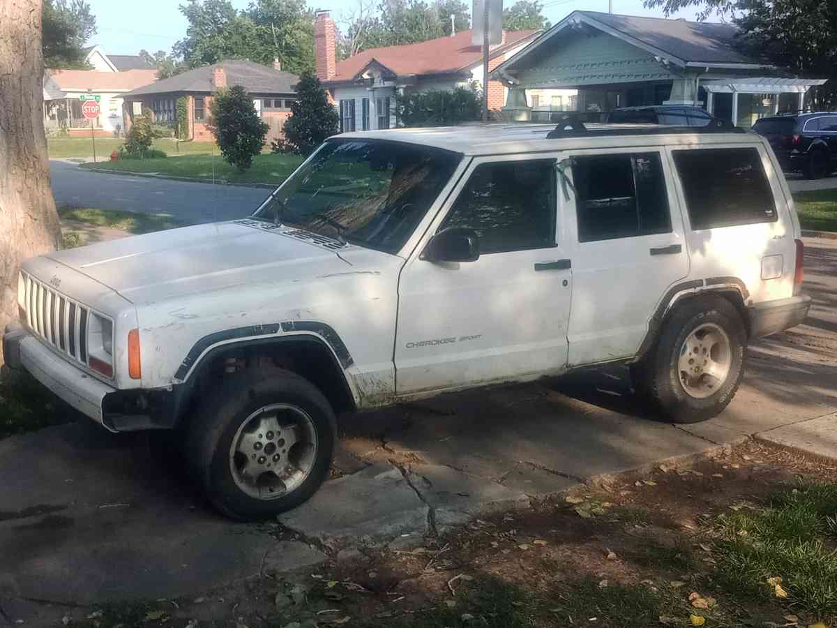 2000 jeep Cherokee sport - Oklahoma City, Oklahoma