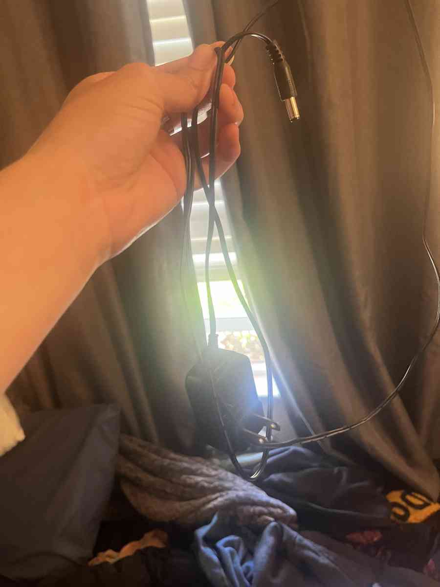 blue tooth record player with power cord - Brentwood, California - FleaMarketBay