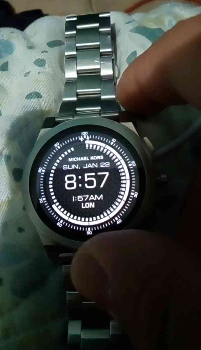 Marc Jacobs hybrid watch and Michael kors smart watch - Garland, Texas - FleaMarketBay