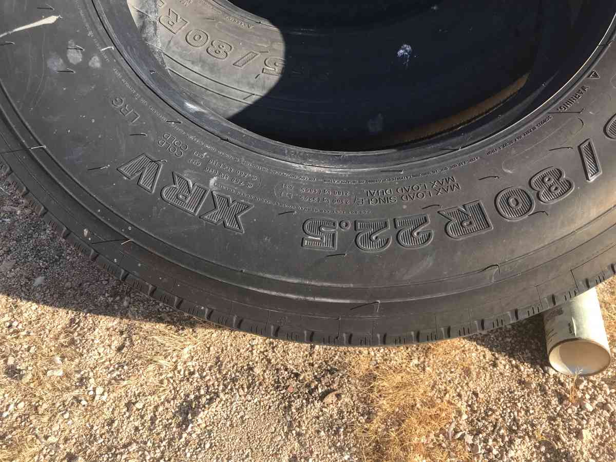 Truck Tires - Yucca Valley, California - FleaMarketBay