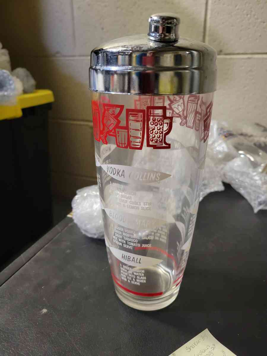 mix shaker - Mequon, Wisconsin - FleaMarketBay