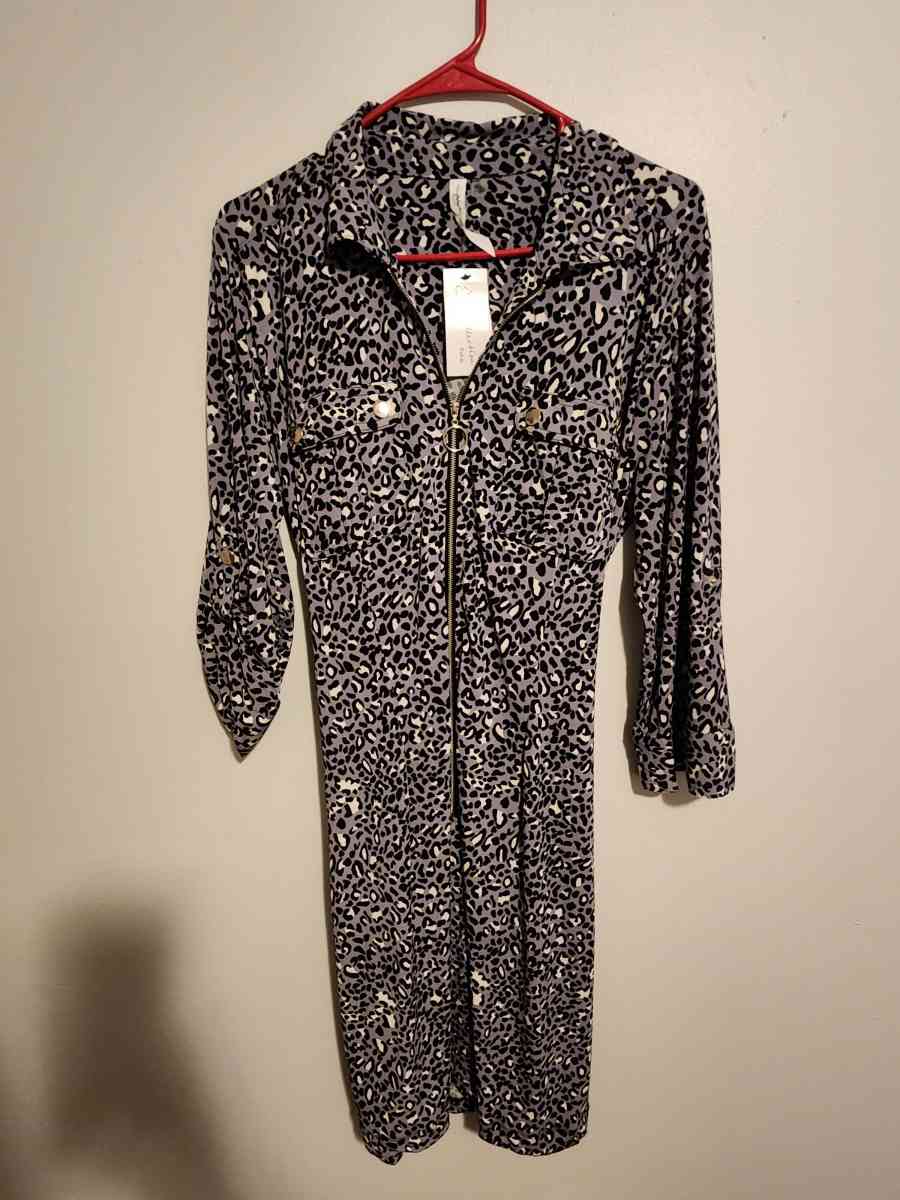 10 dresses - Orange Park, Florida - FleaMarketBay