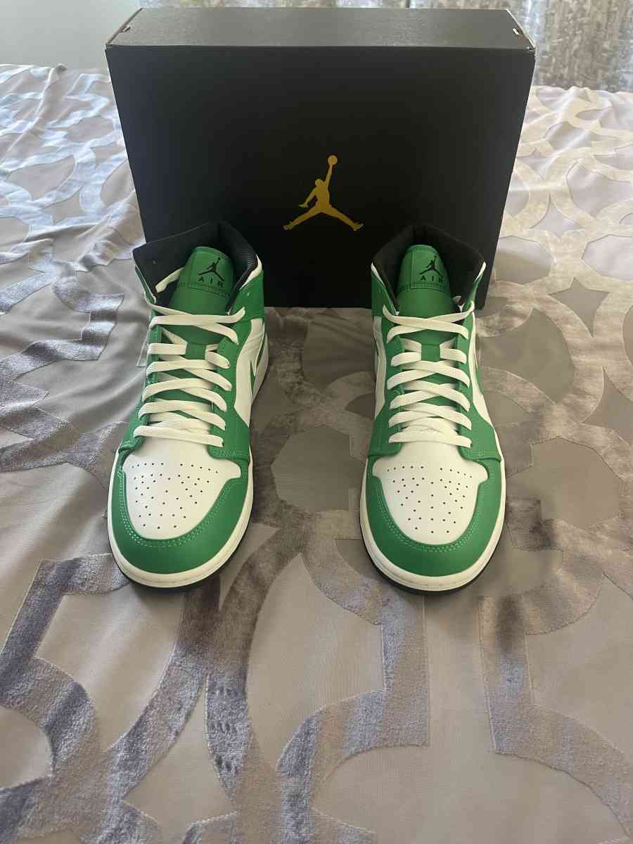 Air Jordan 1 Mid - San Diego, California - FleaMarketBay
