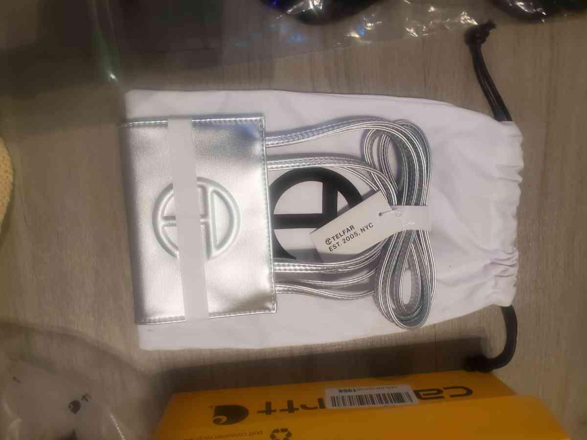 telfar small silver hand bag - Austin, Texas