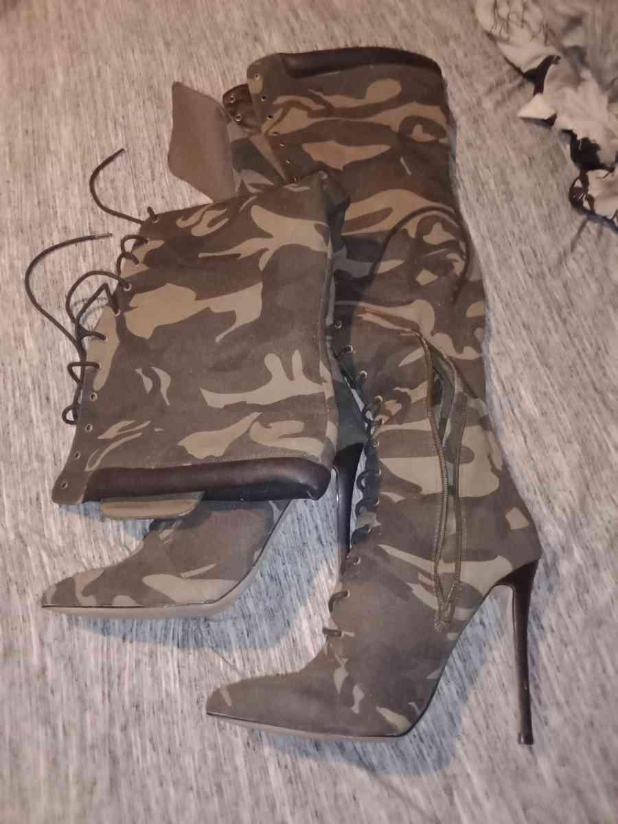 high thigh boots - Opelika, Alabama