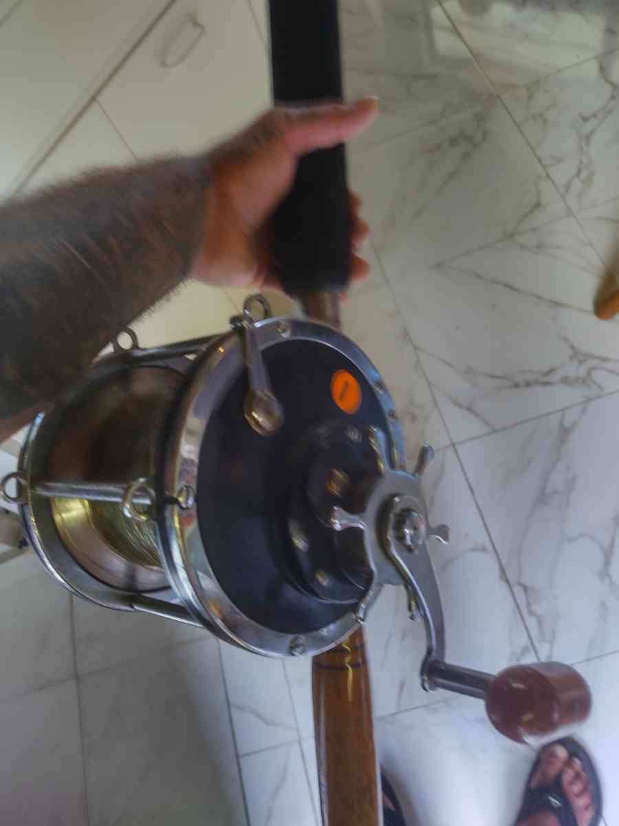 fishing rods and reels - Miami, Florida