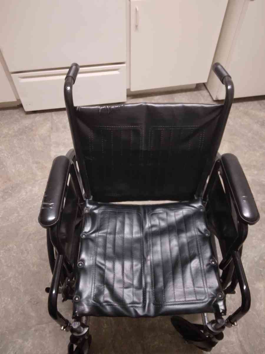 wheelchair - Clearwater, Florida - FleaMarketBay