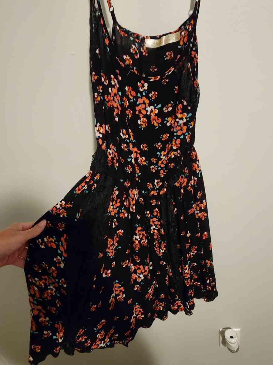 10 dresses - Orange Park, Florida